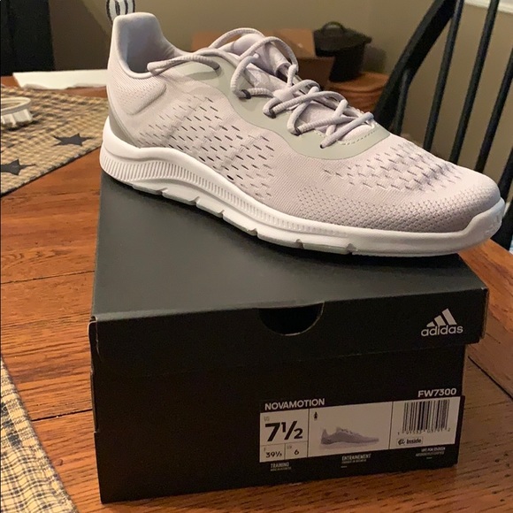 adidas women's training shoe